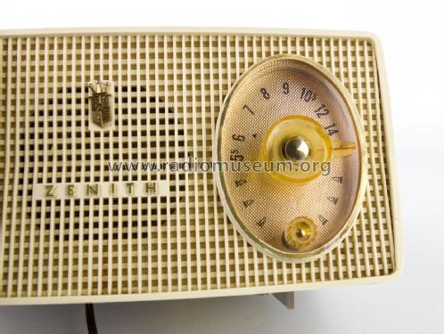 B515G 'The Starlighter' Ch= 5B06; Zenith Radio Corp.; (ID = 2160616) Radio