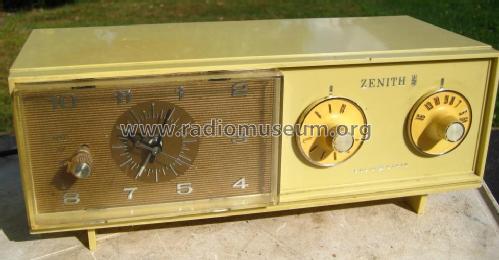 E258P ; Zenith Radio Corp.; (ID = 1998462) Radio
