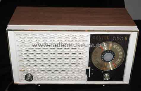 T325M Ch= 7M05; Zenith Radio Corp.; (ID = 273612) Radio