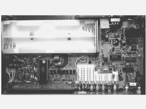 Frequency meter TF600; Thurlby Thandar (ID = 2321556) Equipment