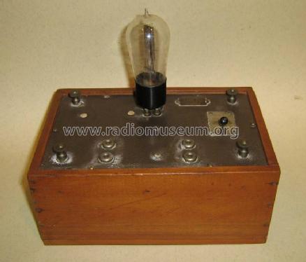 no name ; Groninger Radio 1e; (ID = 374206) Ampl/Mixer