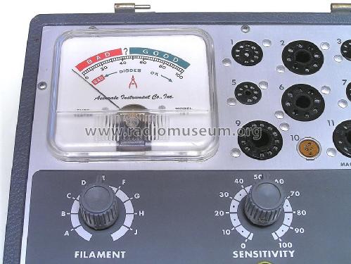 Tube-Tester 157 ; Accurate Instrument (ID = 1457331) Equipment