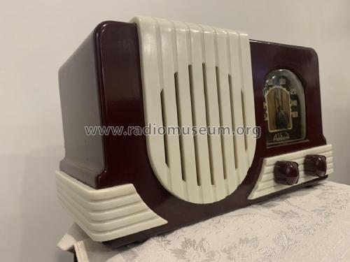 19 ; Addison Industries, (ID = 3182290) Radio