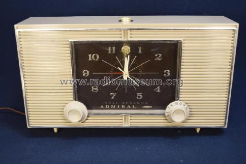 YHC777 Ch= 5E6A; Canadian Admiral Co. (ID = 2222453) Radio