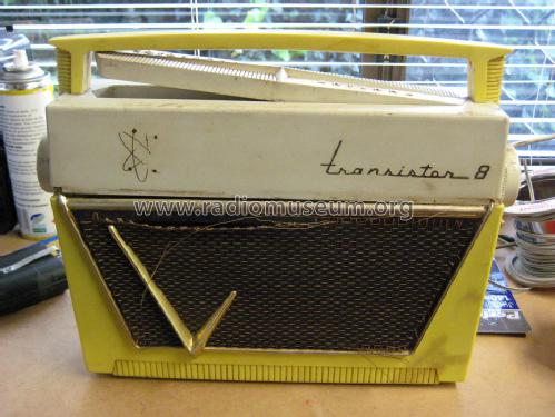 Transistor 8 8K2; Admiral of Australia (ID = 843707) Radio