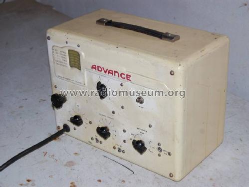 RF Signal Generator E; Advance Electronics (ID = 566393) Ausrüstung