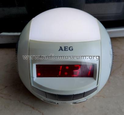 Clock Radio with Lamp MRC 4109; AEG Radios Allg. (ID = 2704923) Radio