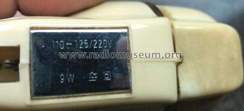 Elektrischer Rasierer RU1 C/75; AEG Radios Allg. (ID = 2991942) Haushaltgeräte