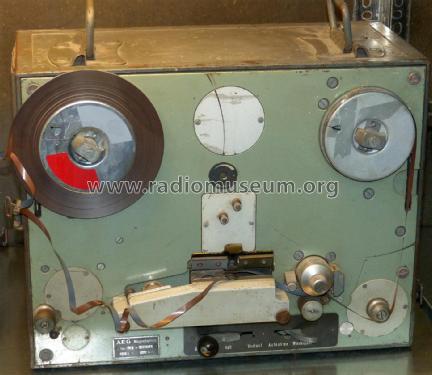 Magnetophon Tonschreiber b2; AEG Radios Allg. (ID = 2451369) Militaire