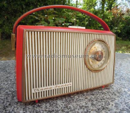 Tramp Junior K62; AEG Radios Allg. (ID = 1927157) Radio