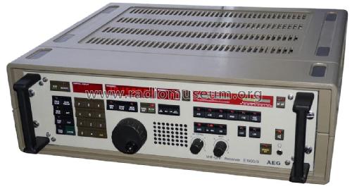 VHF-UHF Receiver E 1900/3; AEG Radios Allg. (ID = 2611739) Commercial Re