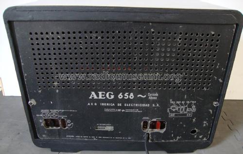 658; AEG Iberica, Madrid (ID = 2107802) Radio