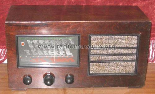 Superb 741; AGA and Aga-Baltic (ID = 562514) Radio