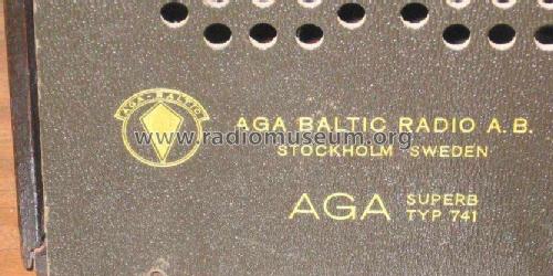 Superb 741; AGA and Aga-Baltic (ID = 562515) Radio