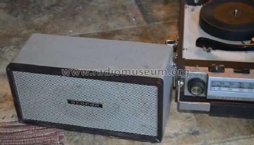 17 Transistor Portable Stereo P-171; Aiwa Co. Ltd.; Tokyo (ID = 1624419) Radio