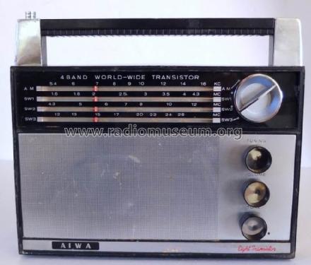 4 Band World-Wide 8 Transistor AR-101; Aiwa Co. Ltd.; Tokyo (ID = 1682380) Radio