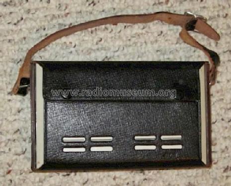 8 Transistor Portable Radio AR-853 ; Aiwa Co. Ltd.; Tokyo (ID = 1273806) Radio