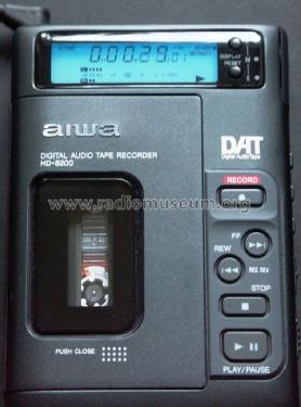 Digital Audio Tape Recorder DAT HD-S200; Aiwa Co. Ltd.; Tokyo (ID = 2111480) R-Player