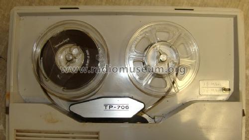 Transistor Portable Tape Recorder TP-706; Aiwa Co. Ltd.; Tokyo (ID = 1624443) R-Player