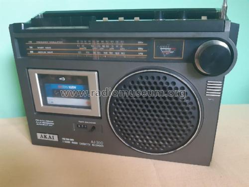 3 Band Radio Cassette Recorder AJ-350 H; Akai Electric Co., (ID = 2428259) Radio