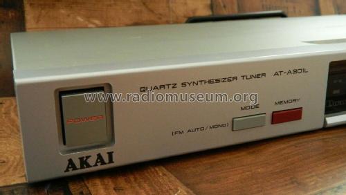 Quartz Synthesizer Tuner AT-A301L; Akai Electric Co., (ID = 2540319) Radio
