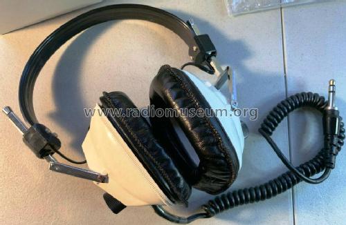Stereo Headphones ASE-9S; Akai Electric Co., (ID = 2595425) Speaker-P