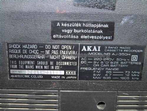 3 Band Radio Cassette Recorder AJ-350 H; Akai Electric Co., (ID = 1679814) Radio
