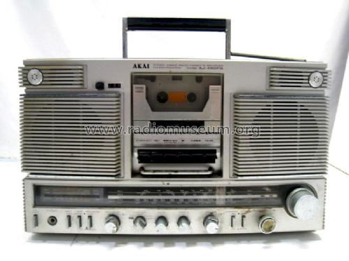 4 Band Radio Cassette Recorder AJ-490FS; Akai Electric Co., (ID = 1360725) Radio