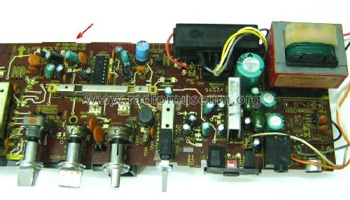 4 Band Stereo Radio Cassette Recorder AJ-457FS; Akai Electric Co., (ID = 1551434) Radio