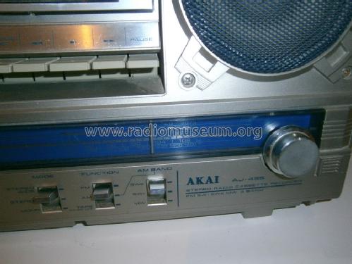 4 Band Stereo Radio Cassette Recorder AJ-435FS; Akai Electric Co., (ID = 1592473) Radio