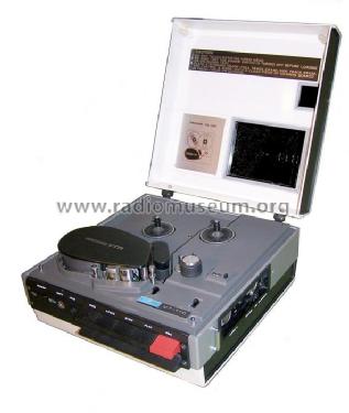 Portable Video Tape Recorder VT-110; Akai Electric Co., (ID = 262593) Enrég.-R
