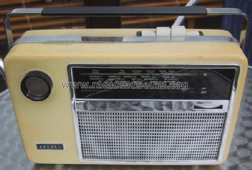 Kessy Lux L 600/3700; Akkord-Radio + (ID = 28579) Radio