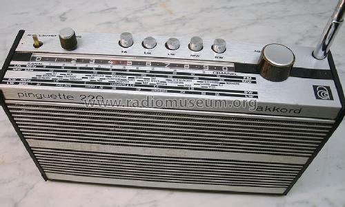 Pinguette 220; Akkord-Radio + (ID = 1302230) Radio