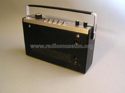 Pinguette 220; Akkord-Radio + (ID = 586605) Radio