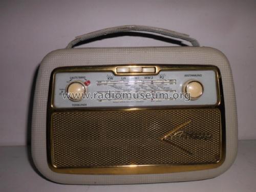 Pinguin M58; Akkord-Radio + (ID = 1812177) Radio