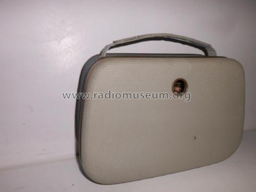 Pinguin M58; Akkord-Radio + (ID = 1812180) Radio