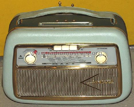 Pinguin U58; Akkord-Radio + (ID = 415389) Radio