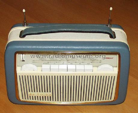 Pinguin U62 de Luxe; Akkord-Radio + (ID = 565709) Radio