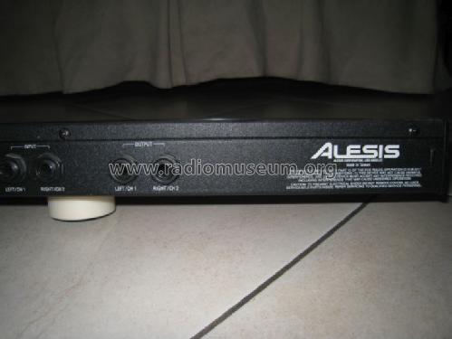 Dual channel parallel processor w/auto level sensi Midi Verb 4; Alesis; Rhode Island (ID = 1662922) Diversos