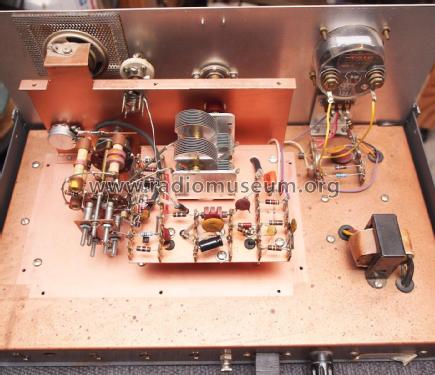 Knight R.F. Generator - Signal KG-686; Allied Radio Corp. (ID = 2635980) Ausrüstung