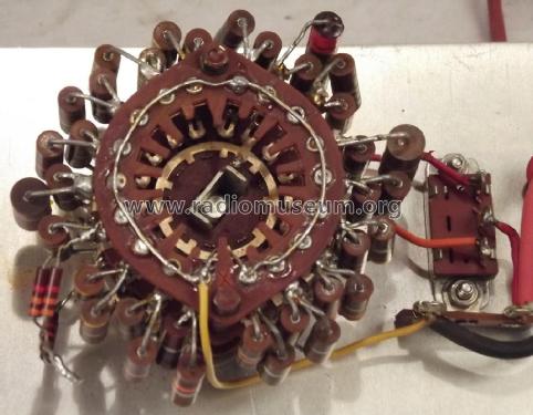 Knight Resistance Substitution Box 83 Y 139 / 87 Y 521; Allied Radio Corp. (ID = 1838943) Equipment