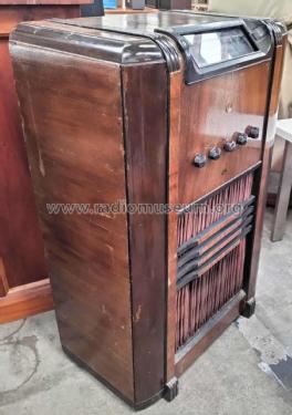 Radiola 255; Amalgamated Wireless (ID = 3175335) Radio