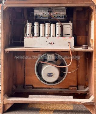 Radiola 276; Amalgamated Wireless (ID = 2935482) Radio