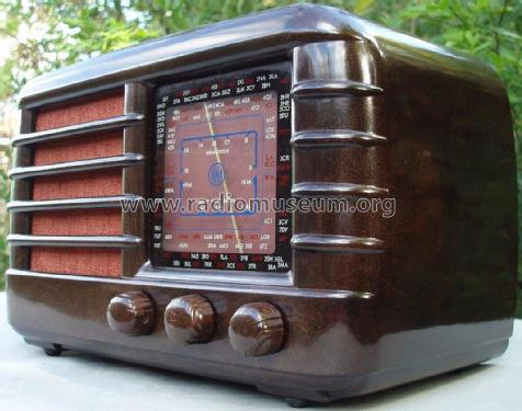 Radiola 510M; Amalgamated Wireless (ID = 1887634) Radio