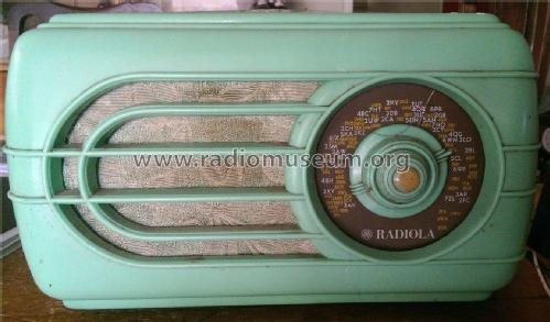 Radiola 517M; Amalgamated Wireless (ID = 1972840) Radio