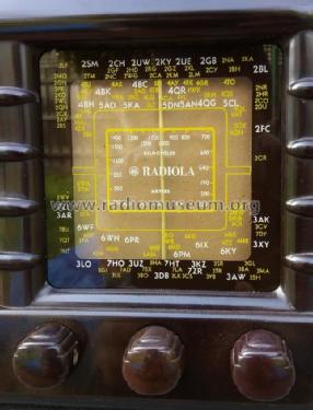 Radiola 519M; Amalgamated Wireless (ID = 2264546) Radio