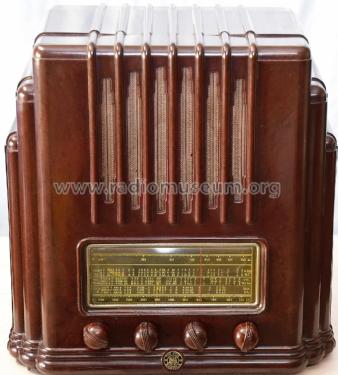 Radiola 51; Amalgamated Wireless (ID = 2850680) Radio