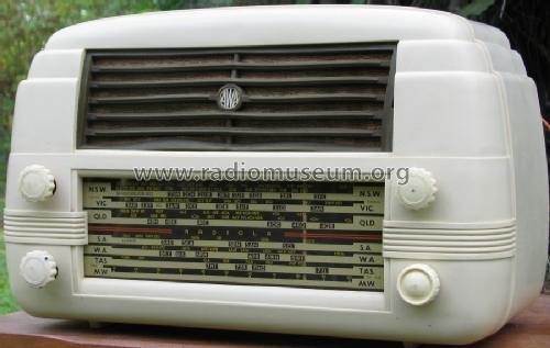 Radiola Champion 5 527MA; Amalgamated Wireless (ID = 1430496) Radio
