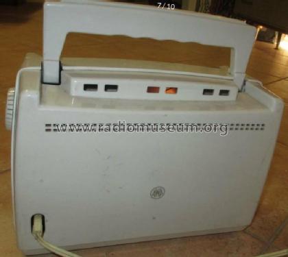 Radiola 685P; Amalgamated Wireless (ID = 2511446) Radio