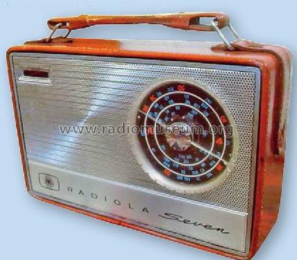 Radiola Seven 7 B30; Amalgamated Wireless (ID = 1960482) Radio